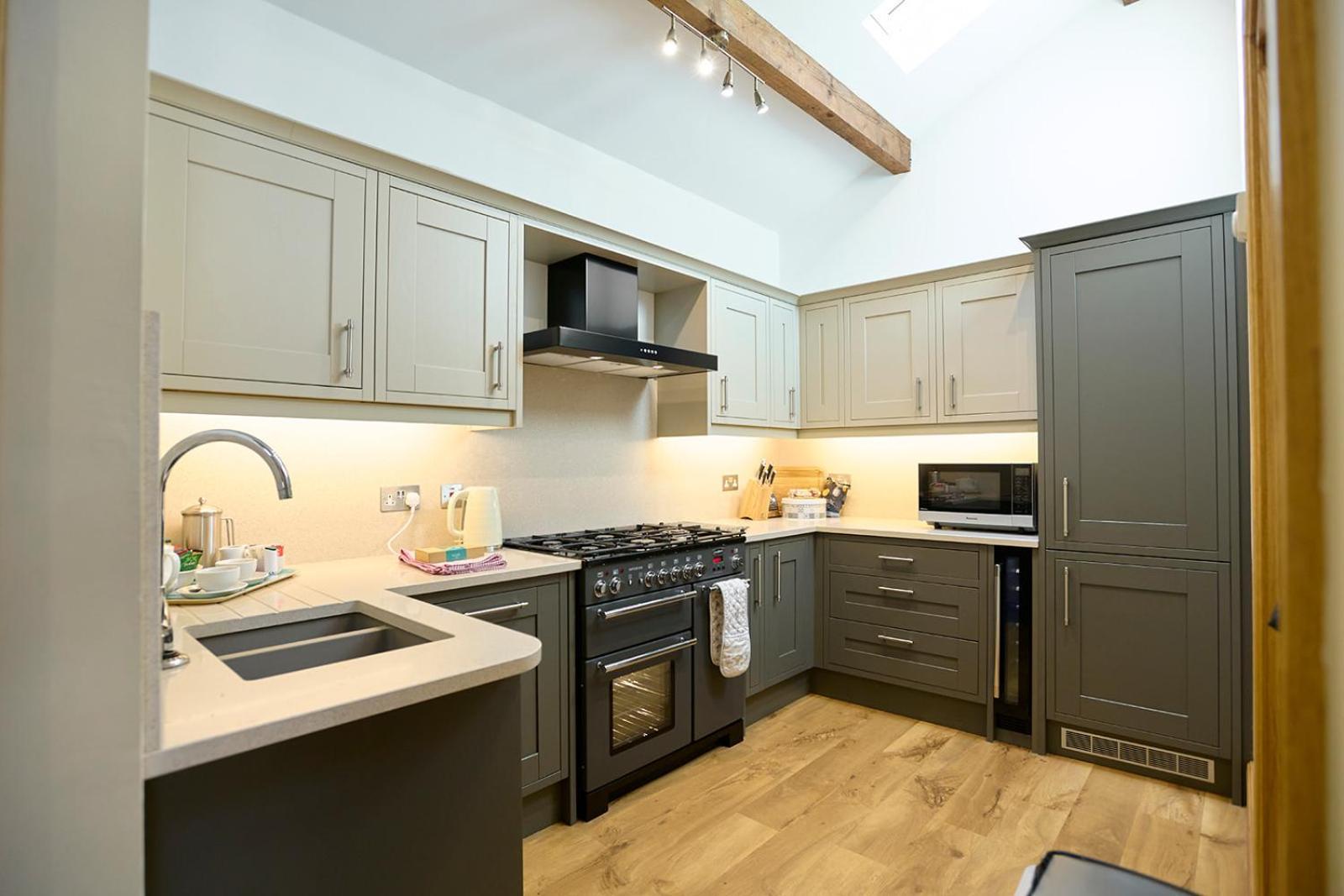 Green Grove Country House Малхам Екстериор снимка